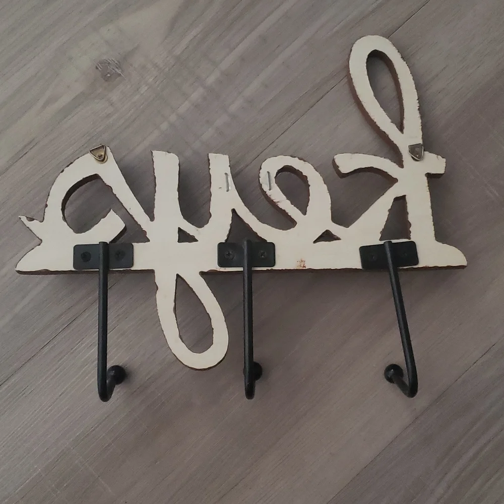 Wood‎ Key Holder